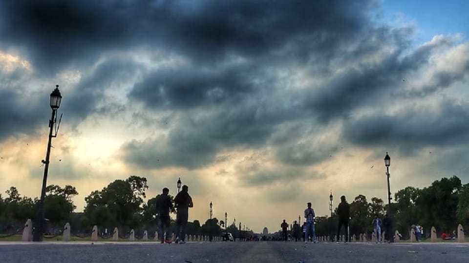 Meteorological Department in Delhi issued yellow alert of rain for today