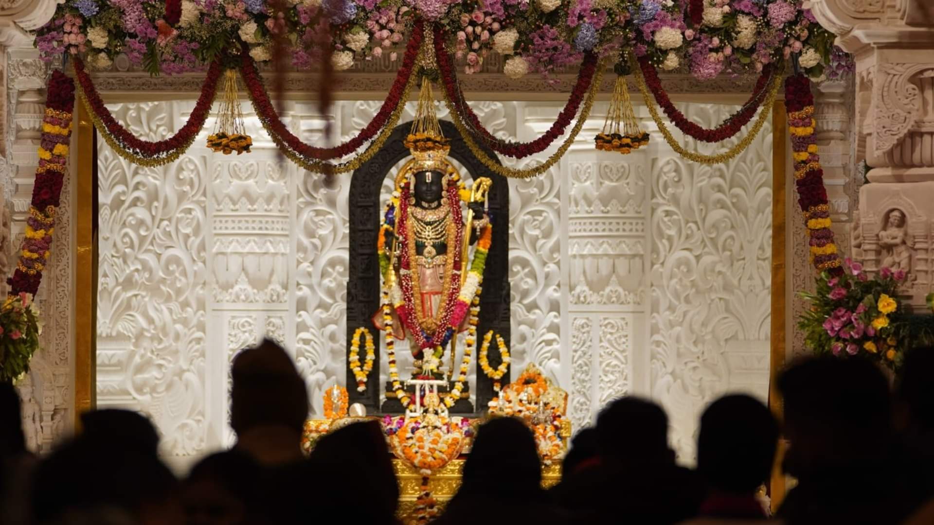 Auspicious Ram Mandir Flag Hoisting How to Perform Special Ram Lalla Puja at Home on this Auspicious Day