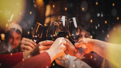 New Year 2025 people drink 14 crore Rupees Alcohol in Uttarakhand most in Doon-Nainital