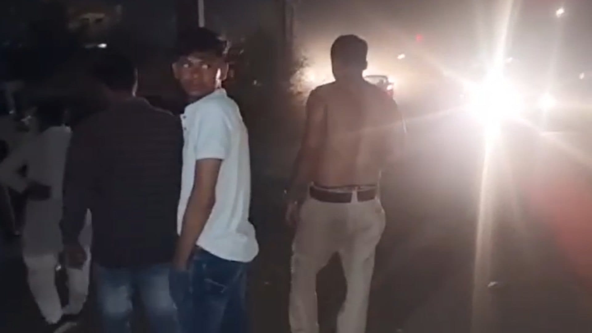 आरक्षक के साथ मारपीट