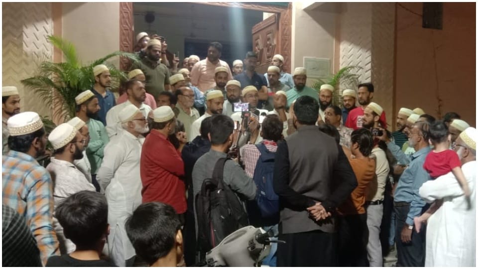Bhopal News: Bohra community political activity Amil Johar summoned to Mumbai on complaint