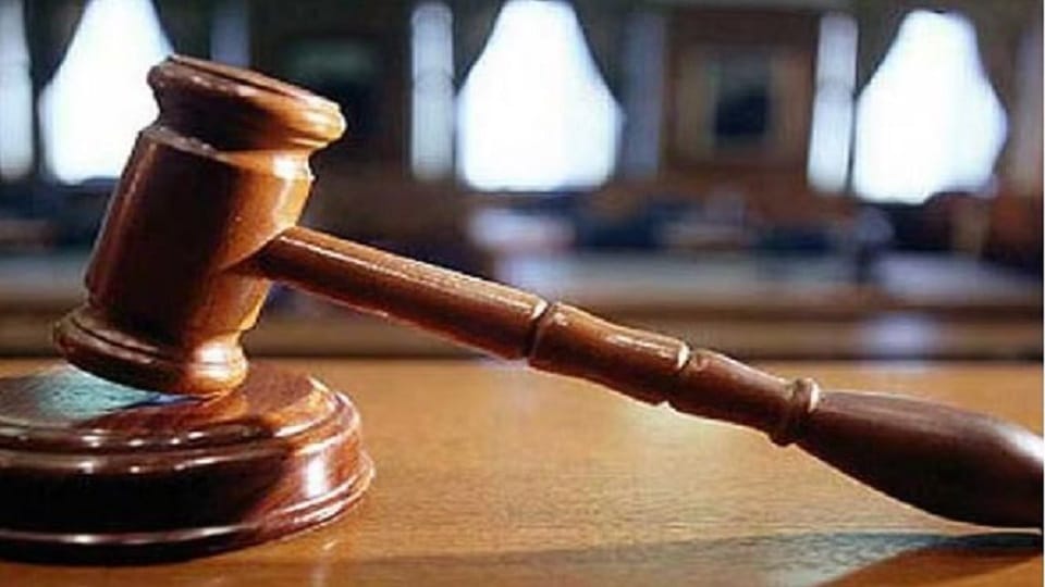 AC worth Rs 44 thousand got damaged in six months now company will pay the full amount