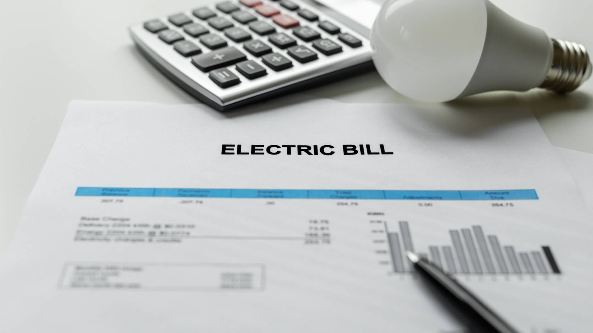 Solar AC: How solar AC can reduce electricity bills check price and all details