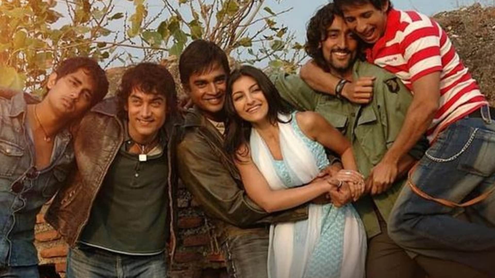 Bollywood Movies Show Courage of Brave Soldiers of Indian Air Force Veer Zara Fighter Tejas gunjan saxena