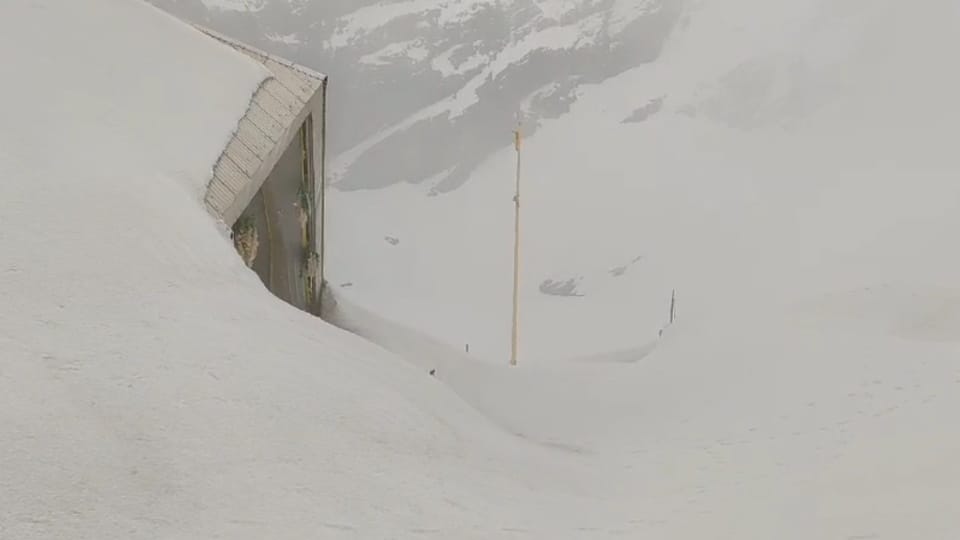 Hemkund Sahib Covered With 15 feet snow lake also frozen doors to open on May 25 photos