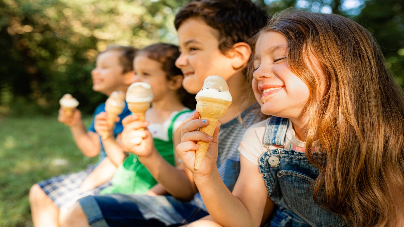 World Children’s Day 2024 Date History Significance Theme in Hindi