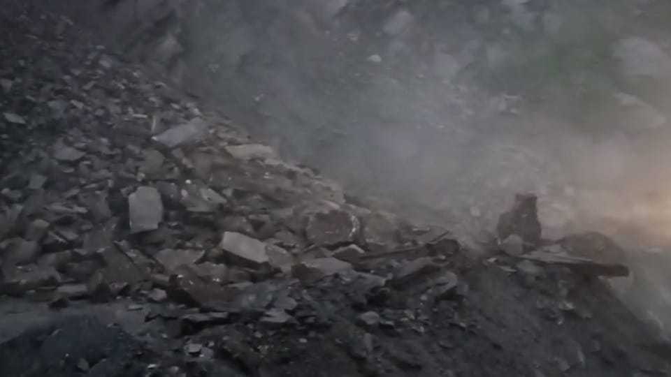 Landslide in ramban after rain and snowfall Jammu Srinagar highway closed