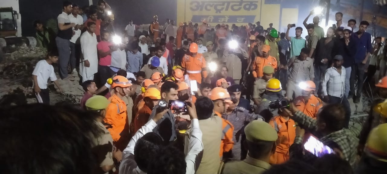 Muzaffarnagar accident: Life was at stake for Rs 650, two died, 18 survived