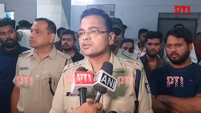 Odisha Bus Accident News Updates Jajpur Puri to West Bengal Bus Mishap SP Vinit Agarwal