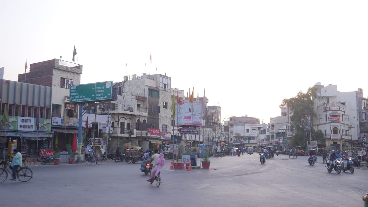 varanasi no activity zone in area of 50 meters from police line intersection