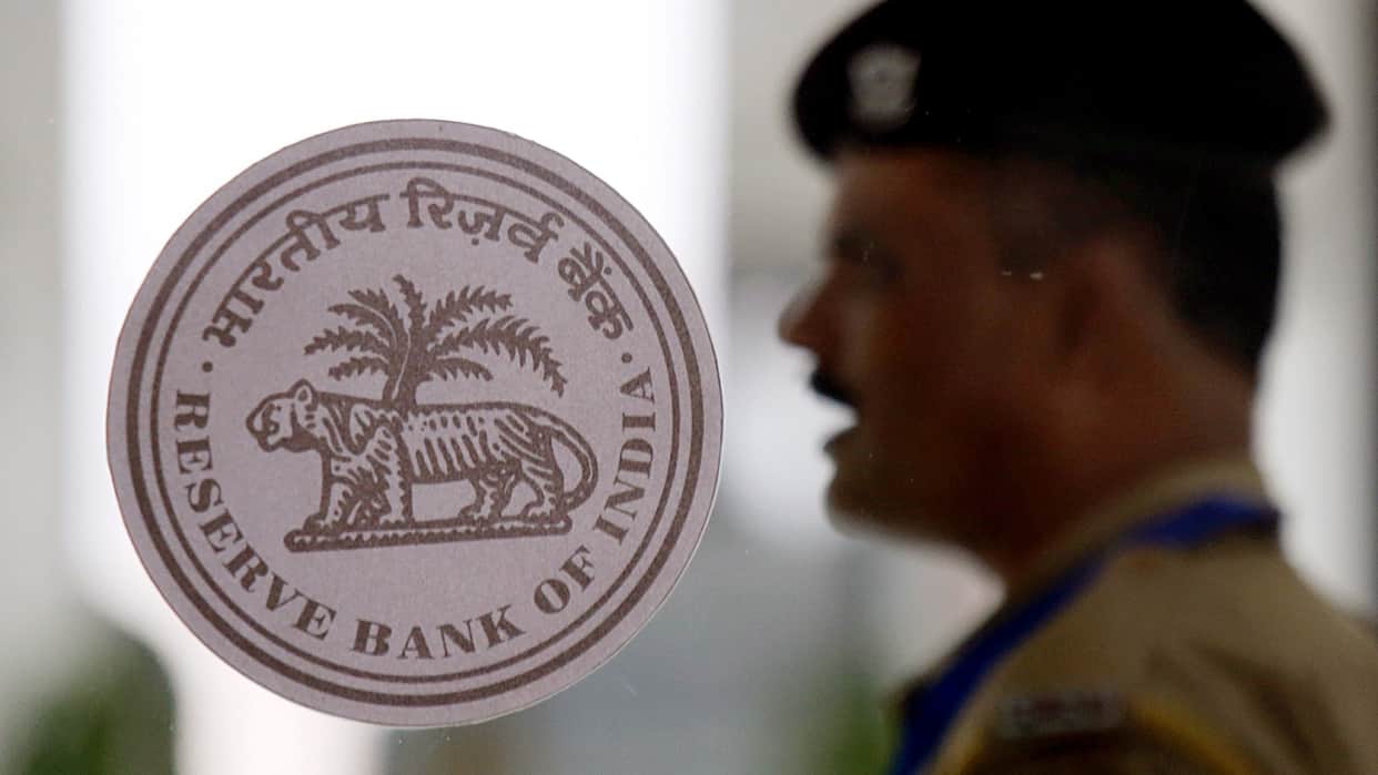 RBI Absorbs ₹75,026 Crore From Banks as Surplus Liquidity Touches ₹4.45 Lakh Crore