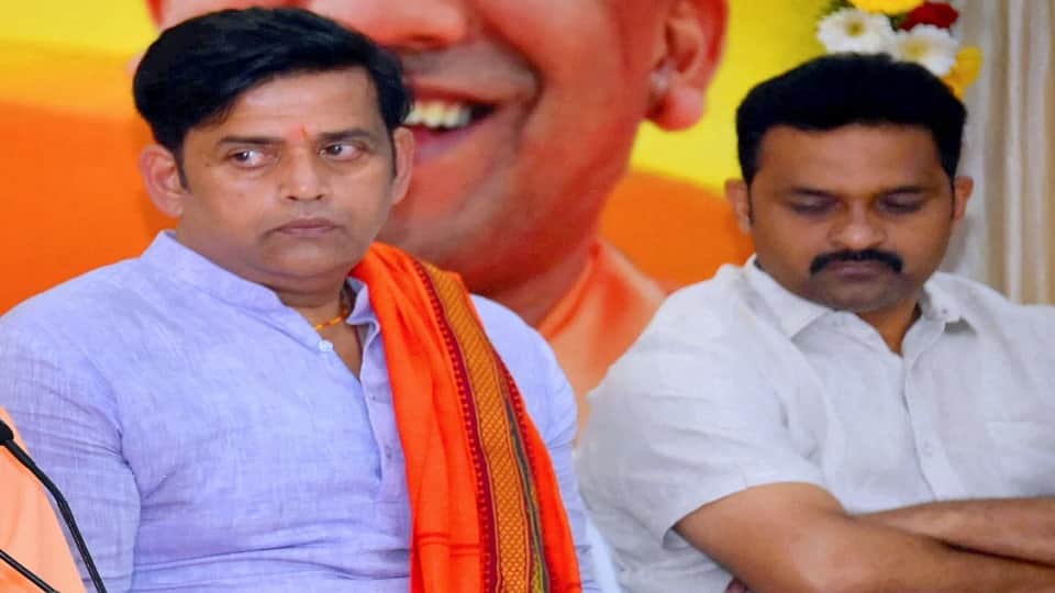 BJP's Gorakhpur Lok Sabha candidate Ravi Kishan will file his nomination on may 10