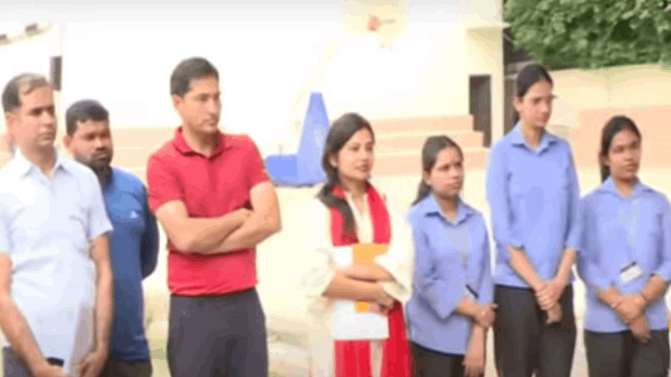 satta ka sangram ghaziabad youth expressed their views for lok sabha election 2024