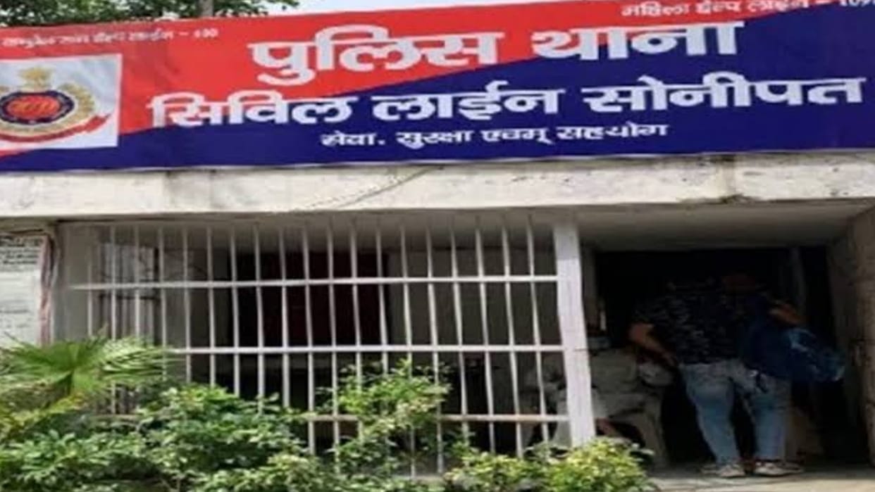 Theft in closed house in Sonipat