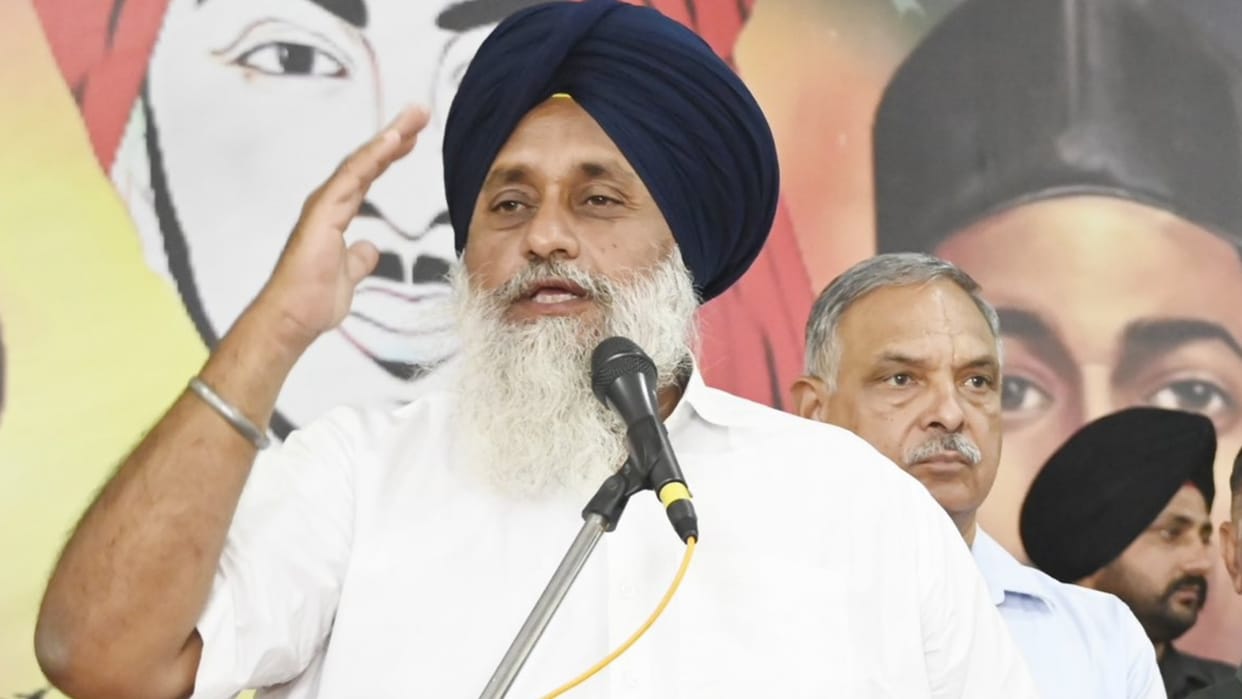 Sukhbir Badal met Bikram Majithia in Nabha jail