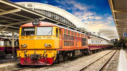 Ring rail service will start for the first time from Prayagraj today, connect Ayodhya and Kashi