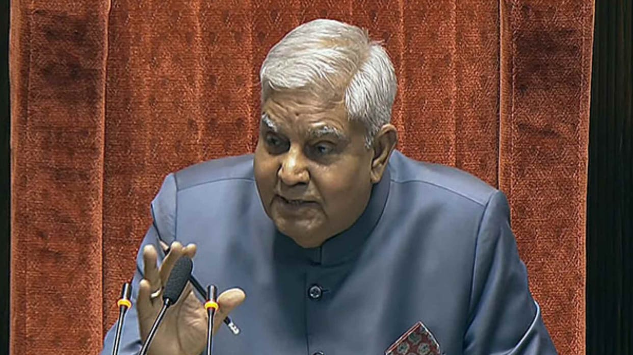 Maharashtra: 'Parties need introspection'; Dhankhar expressed concern over low level politics