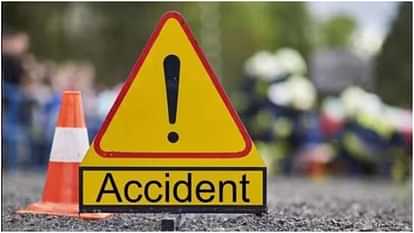 7 killed after a Patna-bound bus overturns in Jharkhand's Hazaribag, News in hindi