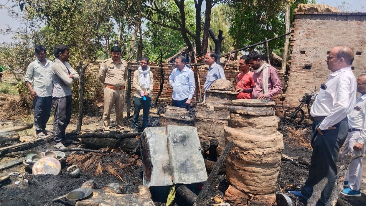 Balrampur News: Four year old innocent girl burnt in flames, dies