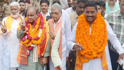BJP candidates gave details of property in nomination for elections in Bareilly