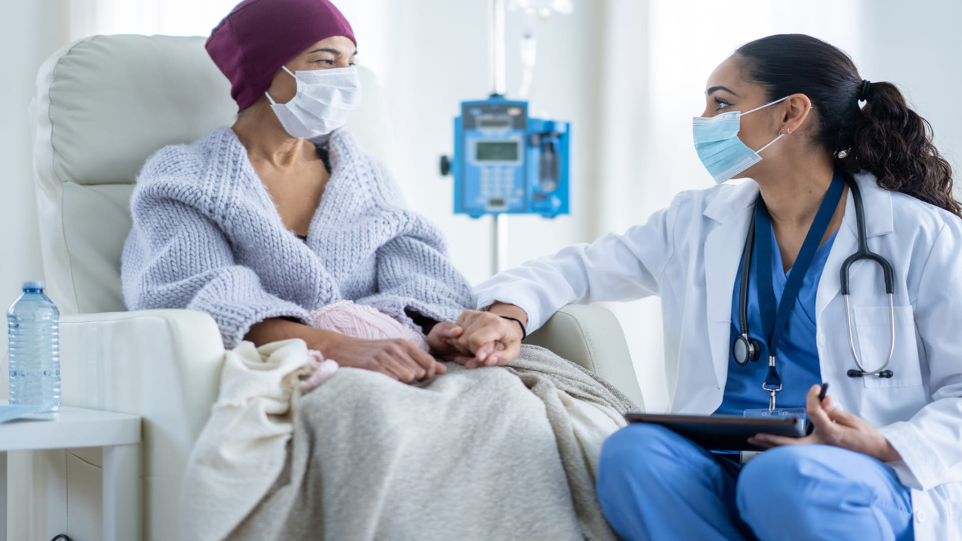 What causes breast cancer in your 20s and 30s know its risk factor and causes in hindi