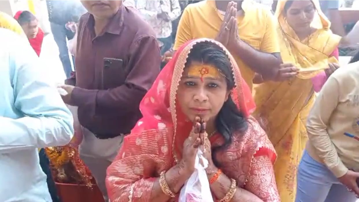 Crowd of devotees gathered in the temple of Maa Chamunda Tulja Bhavani