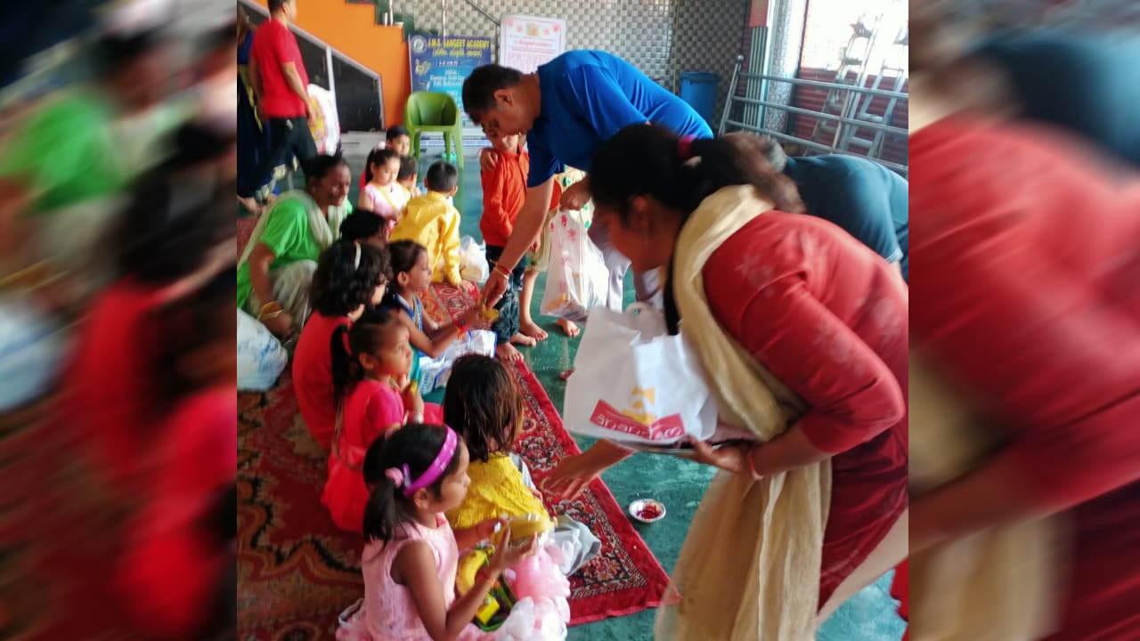 Chaitra Navratri 2024 Maha Ashtami today girls worshiped in homes and temples Uttarakhand Watch Photos