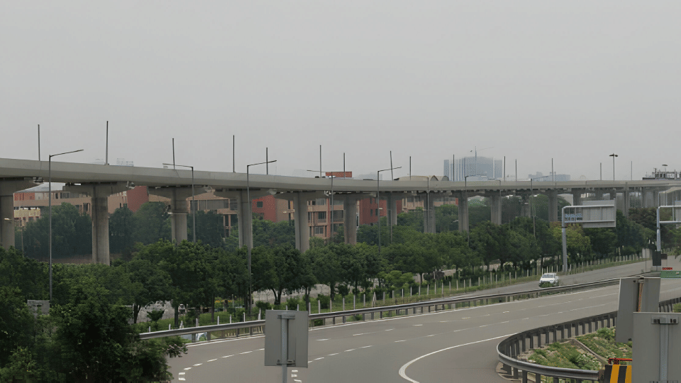 26 km long expressway work has not been completed after 12 years  connecting Greater Noida to Hapur