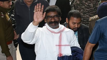 Jharkhand: झामुमो प्रमुख हेमंत सोरेन तीसरी बार बन सकते हैं मुख्यमंत्री; आज रात CM चंपई के इस्तीफे की अटकलें INDIA bloc meeting begins amid change of guard speculations in Jharkhand news in hindi