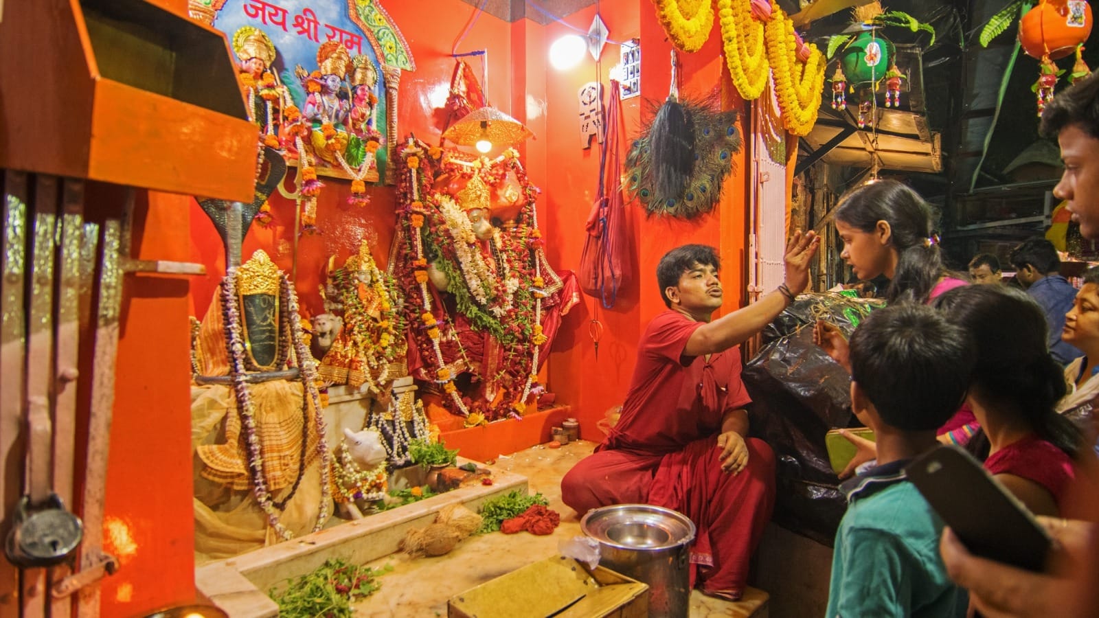 Bada Mangal 2024 date puja vidhi and hanuman ji favourite bhog