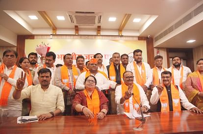 Lucknow News: Senior leaders of Congress, BSP and SP joined BJP in Lucknow