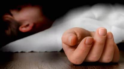 Sensation after the body of a six year old girl was found in a neighboring house police are investigating in R