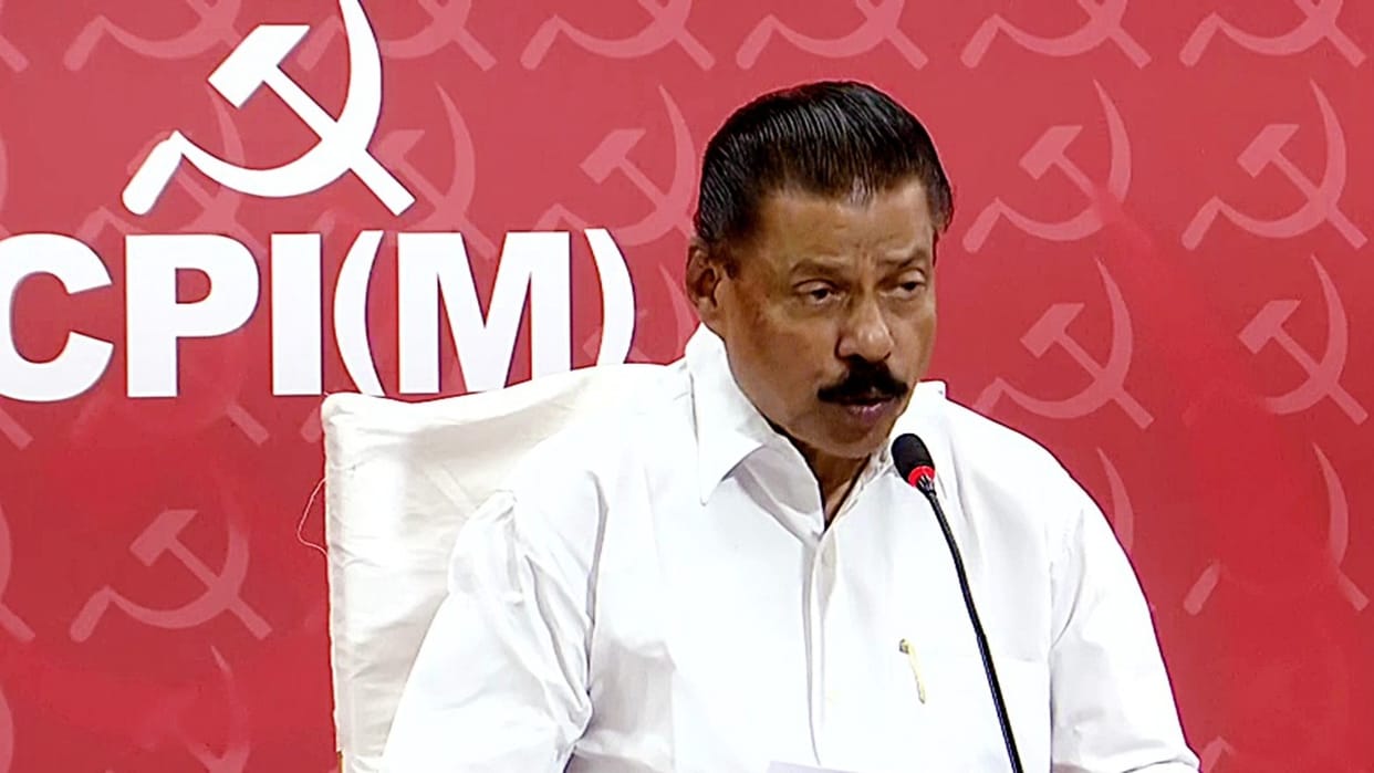 Election 2024: CPI(M)'s sarcasm, said- Congress is not raising IUML flags in Wayanad due to fear of BJP