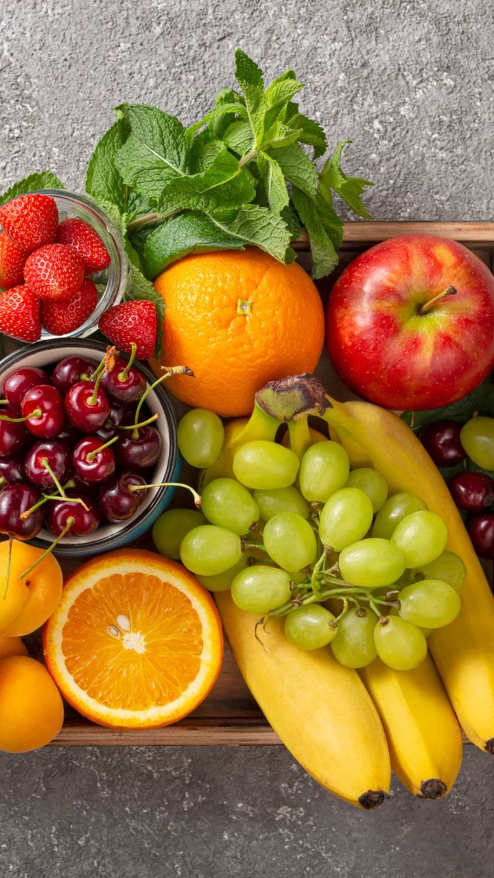 what fruits are good and bad for diabetics know fruits with low sugar