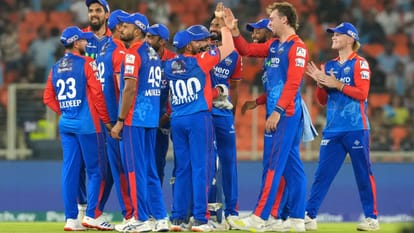 IPL 2024 Playoffs Qualification Scenario after DC vs SRH Match Points Table Today All Teams Ranking