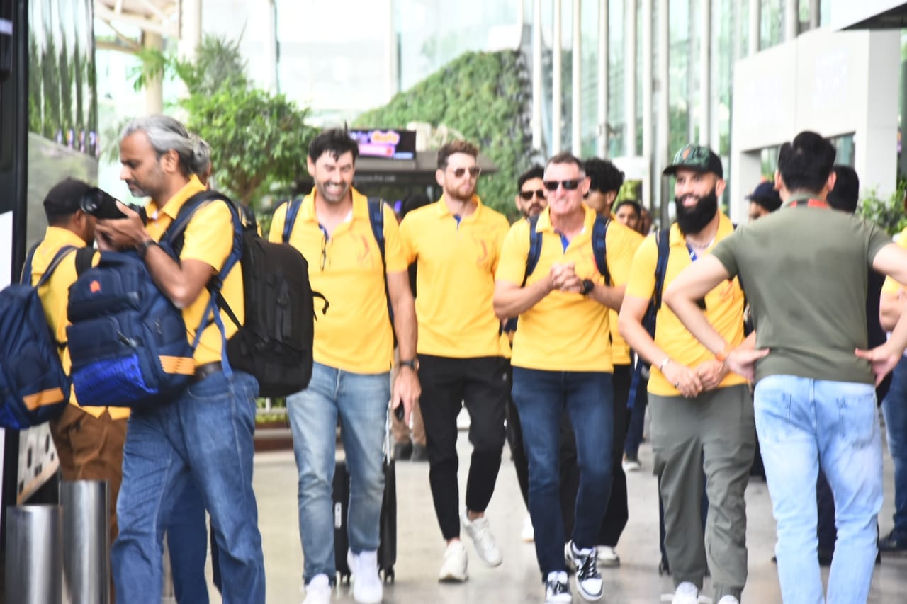 IPL 2024: Chenai Super Kings team arrived Lucknow.