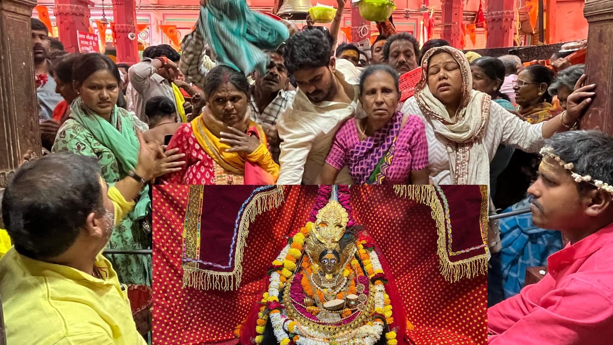 Devotees Made 251 rounds of Maa Annapurna and Mangala Gauri temple in varanasi