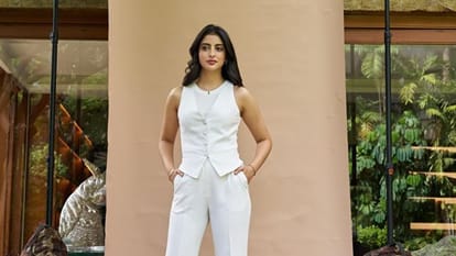 Amitabh Bachchans Granddaughter Navya Naveli Nanda Reveals Why She do not Join Film Industry