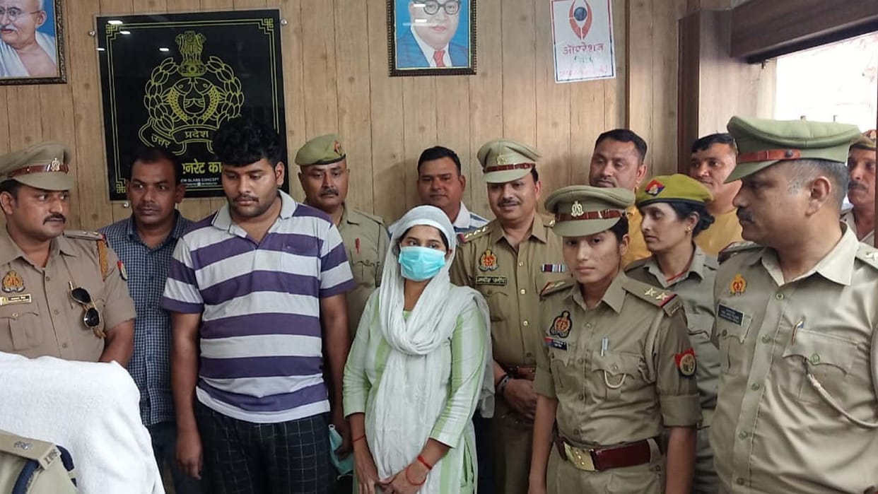 Wife along with her lover murdered her husband