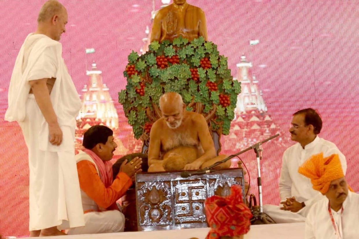 Damoh-Kundalpur: Acharya Samaysagarji Maharaj occupied the post of Acharya
