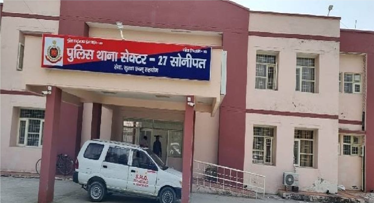 Fearless snatching in Sonipat, Women are being targeted, youth riding bikes are carrying out crimes