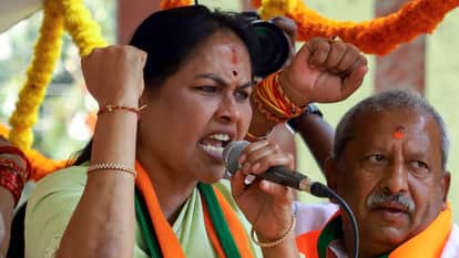 Congress govt in Karnataka trying to bring in undeclared emergency in state: Union min Karandlaje