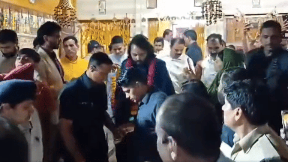 Anant Ambani reached Pitambara Peeth
