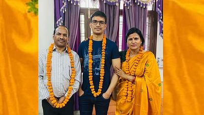 UPSC Result: Read about the toppers of UPSC Exam of Lucknow.