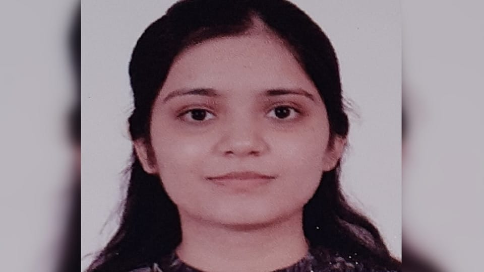 UPSC result 2024 Many students from Noida got selected in UPSC Wardah Khan secured 18th rank
