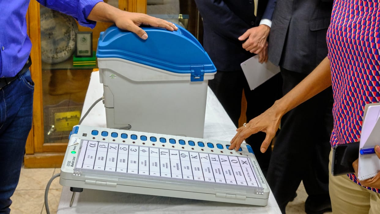 Election 2024: Things To Know Before Voting Time Voter Card Name In Voter List