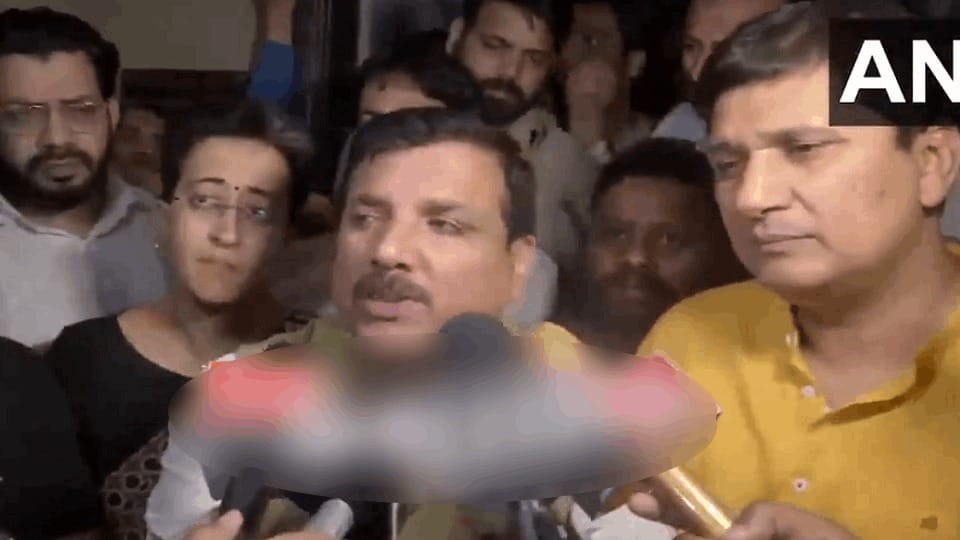 AAP MLA Amanatullah Khan arrested ED takes action in Delhi Waqf Board scam