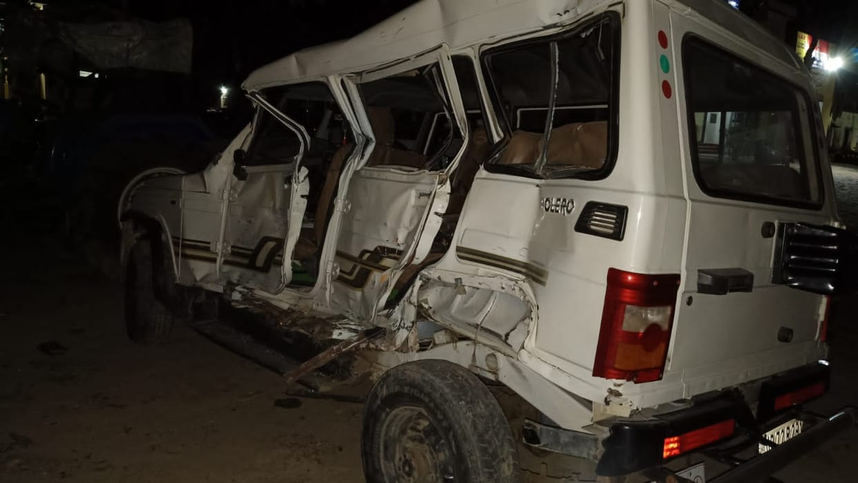 Amethi: Three died and three injured in an accident in Amethi.