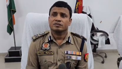 1405 Complaints Received via Chatbot Service in Varanasi Over Four Months 242 Found to be Bogus