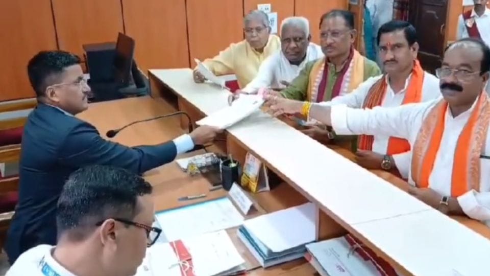 CM Vishnudev Sai joins nomination of BJP candidate Tokhan Sahu from Bilaspur Lok Sabha